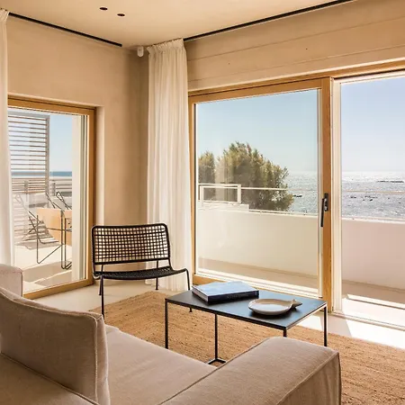 Calitro Mare 3* トッレ・オヴォ