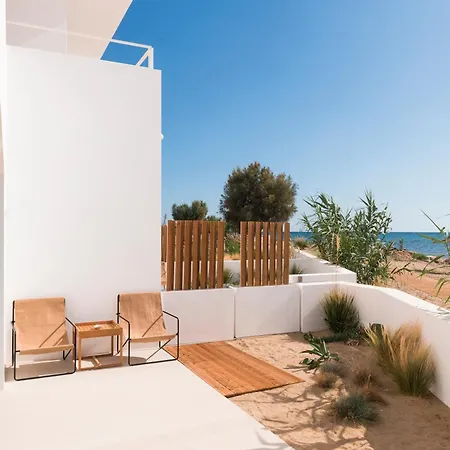 Calitro Mare Aparthotel 3*